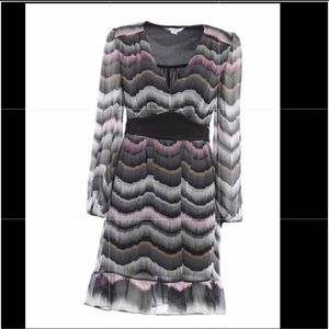 Diane Von Furstenberg LisBeth 100% Silk Dress Size 4